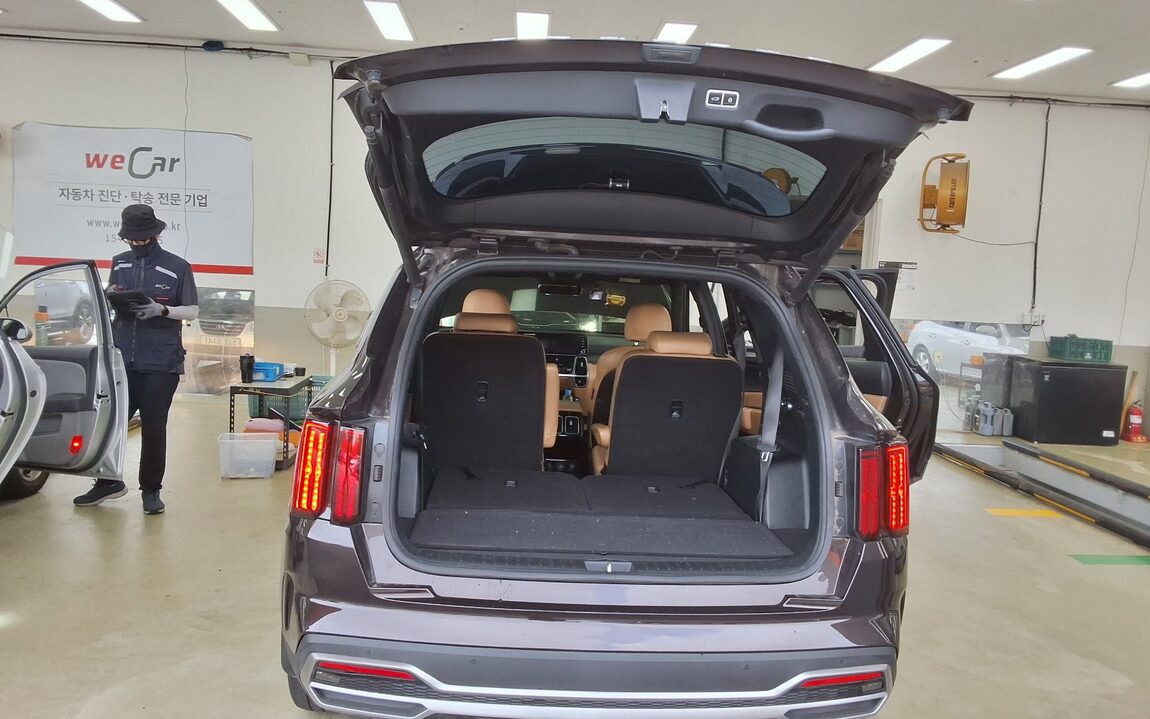 KIA NEW SORENTO (MQ4) 2.2 DIESEL 2WD NOBLESSE 2021 - zdjęcie 15