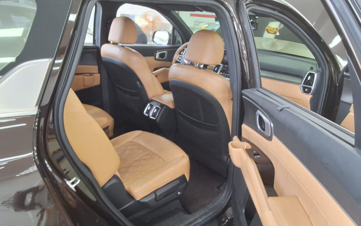 KIA NEW SORENTO (MQ4) 2.2 DIESEL 2WD NOBLESSE 2021 - zdjęcie 13