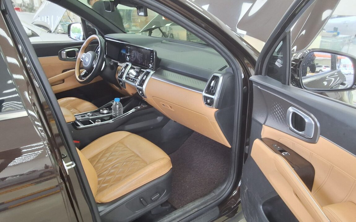 KIA NEW SORENTO (MQ4) 2.2 DIESEL 2WD NOBLESSE 2021 - zdjęcie 14