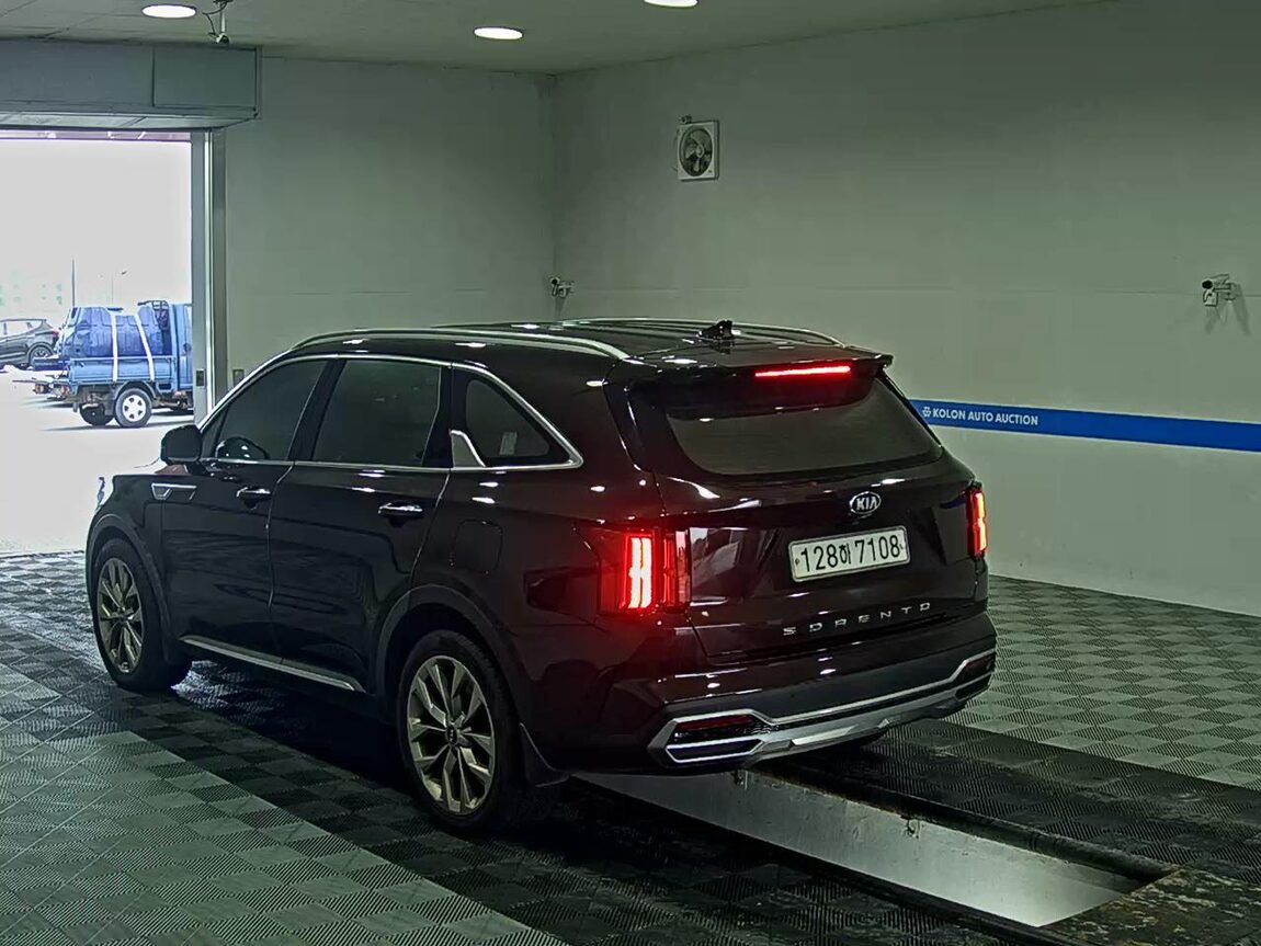 KIA NEW SORENTO (MQ4) 2.2 DIESEL 2WD NOBLESSE 2021 - zdjęcie 6