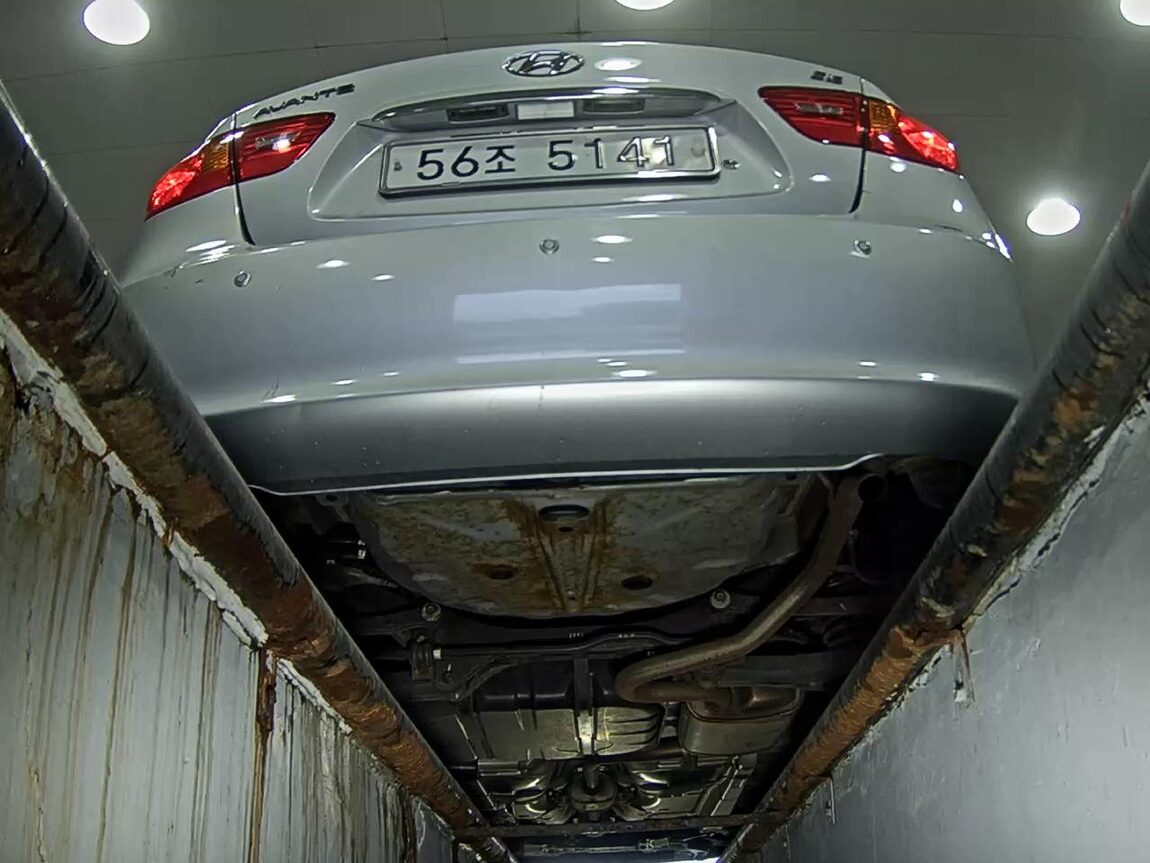 HYUNDAI AVANTE HD 1.6 VVT S16 LUXURY 2009 - zdjęcie 8