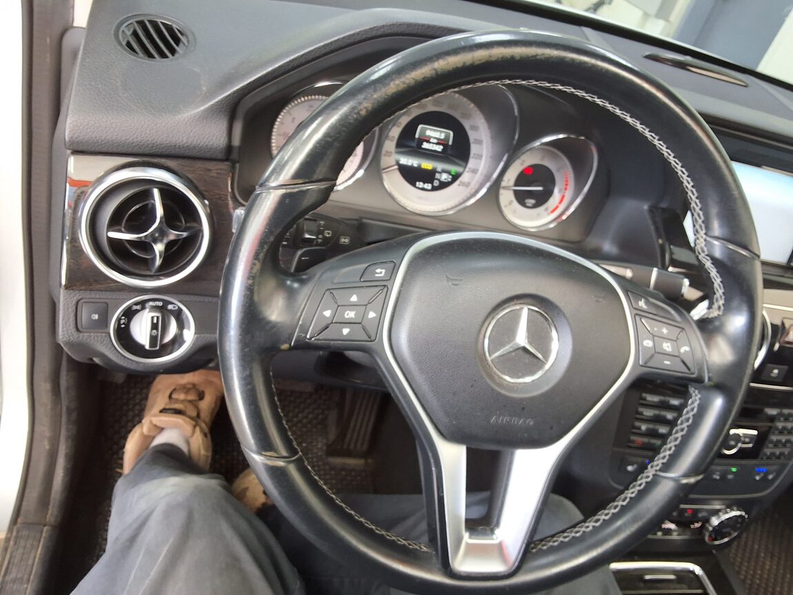MERCEDES-BENZ GLK-CLASS GLK220 CDI 4MATIC PREMIUM 2013 - zdjęcie 23