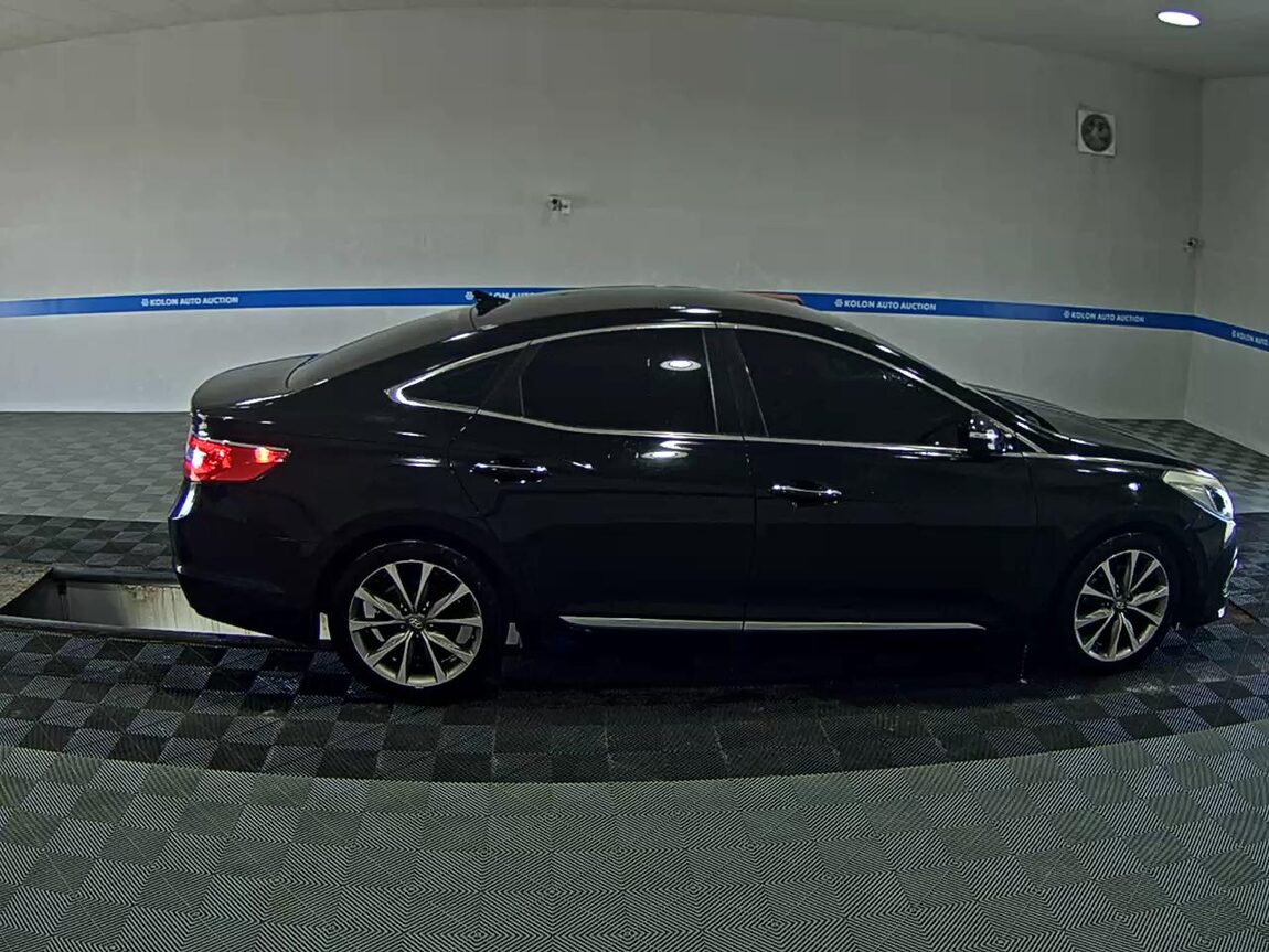 HYUNDAI GRANDEUR HG DIESEL HG 220 PREMIUM 2015 - zdjęcie 4
