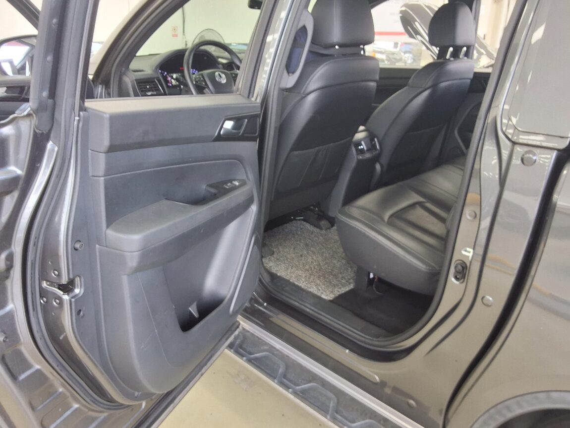KG MOBILITY (SSANGYONG) REXTON SPORTS 2.2 4WD PRESTIGE SPECIAL 2021 - zdjęcie 12