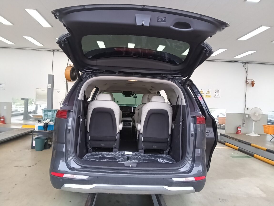 KIA NEW CARNIVAL (KA4) 9-SEATER GASOLINE SIGNATURE 2021 - zdjęcie 15
