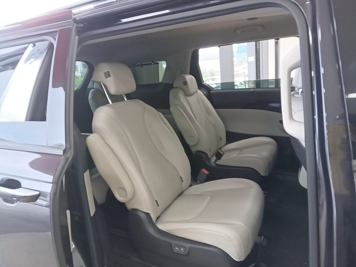 KIA NEW CARNIVAL (KA4) 9-SEATER GASOLINE SIGNATURE 2021 - zdjęcie 13
