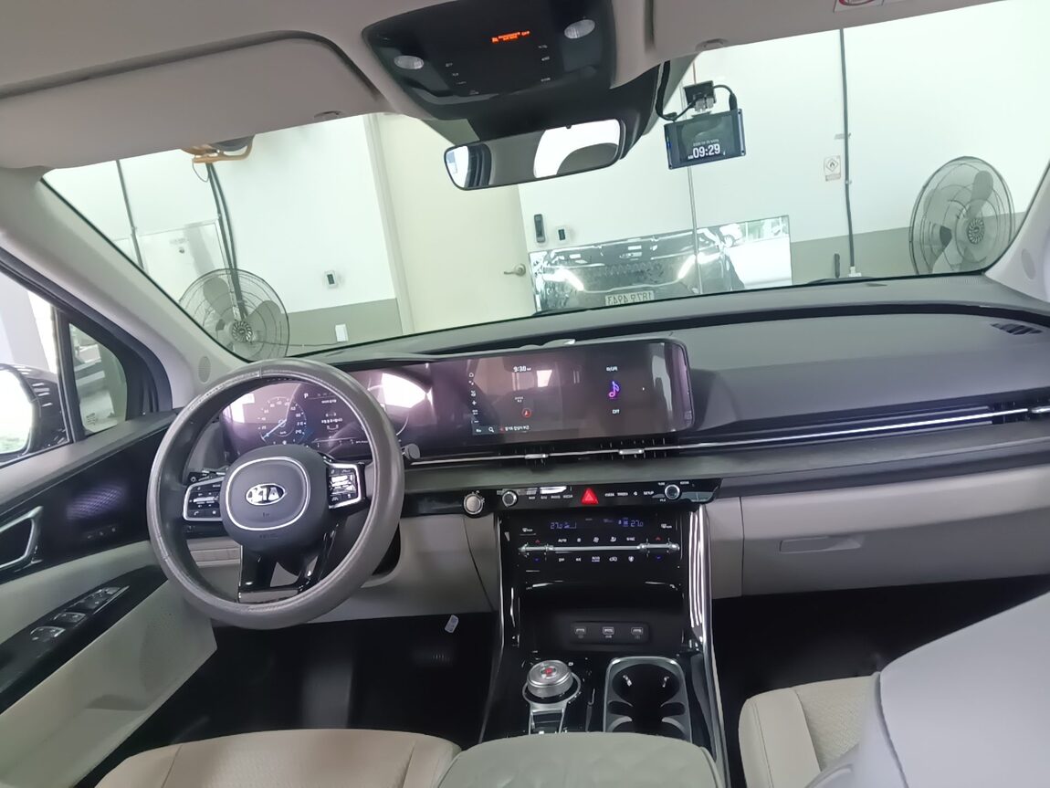 KIA NEW CARNIVAL (KA4) 9-SEATER GASOLINE SIGNATURE 2021 - zdjęcie 21