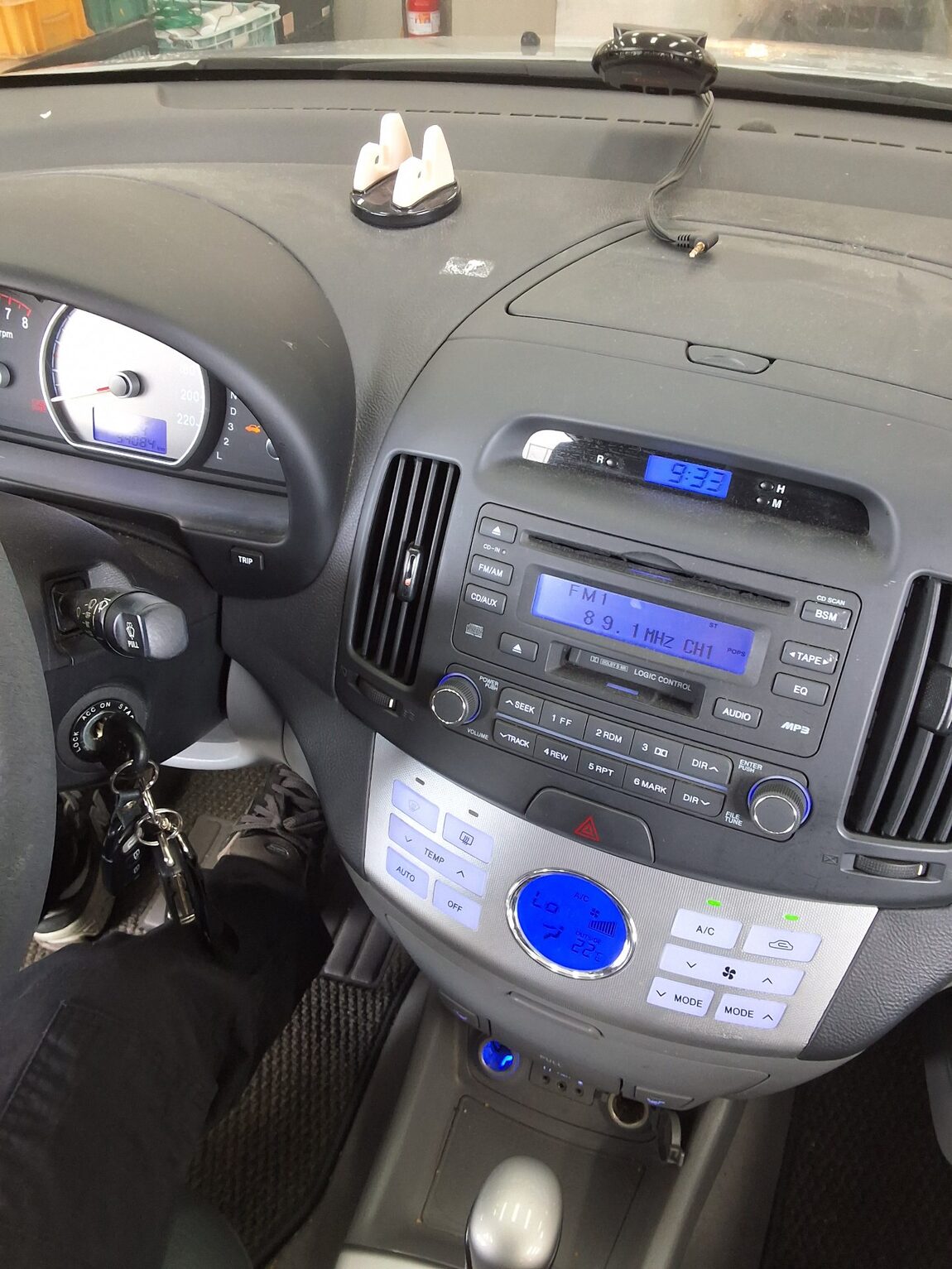 HYUNDAI AVANTE HD 1.6 VVT S16 LUXURY 2007 - zdjęcie 17