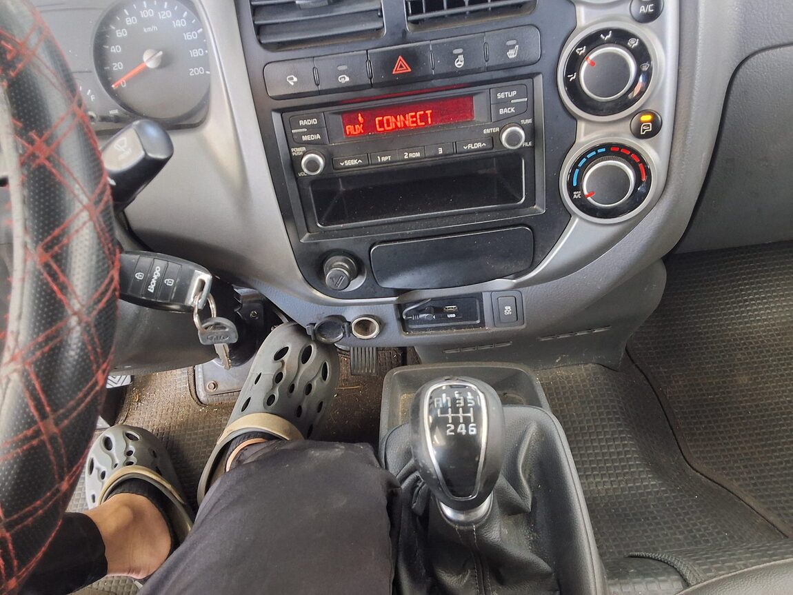 KIA BONGO III CARGO WING BODY 1.2 TON 2018 - zdjęcie 15