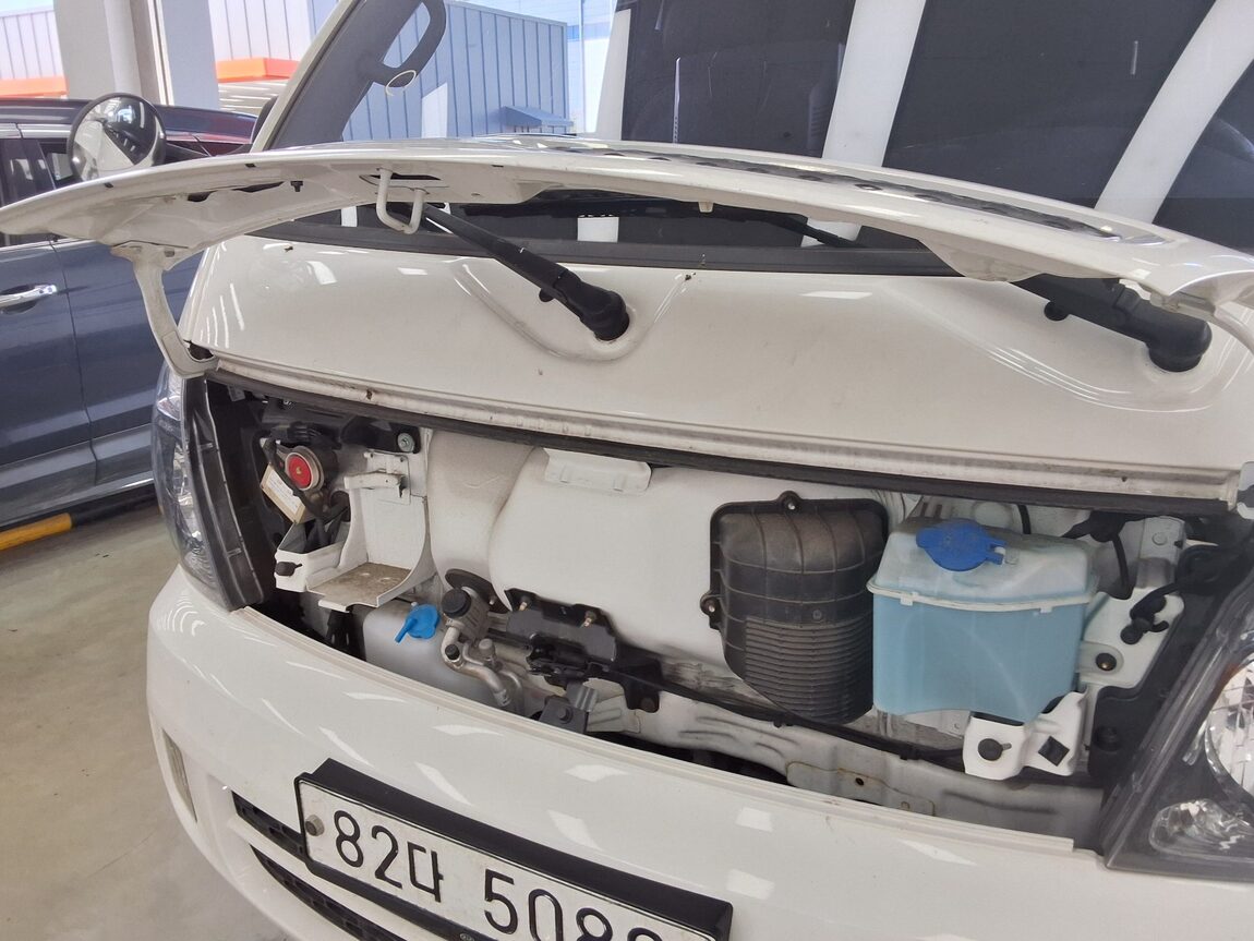 KIA BONGO III CARGO WING BODY 1.2 TON 2018 - zdjęcie 17