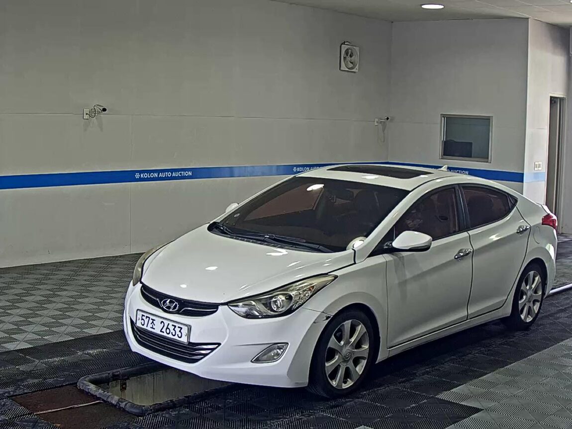 HYUNDAI AVANTE MD M16 GDi TOP 2011 - zdjęcie 2