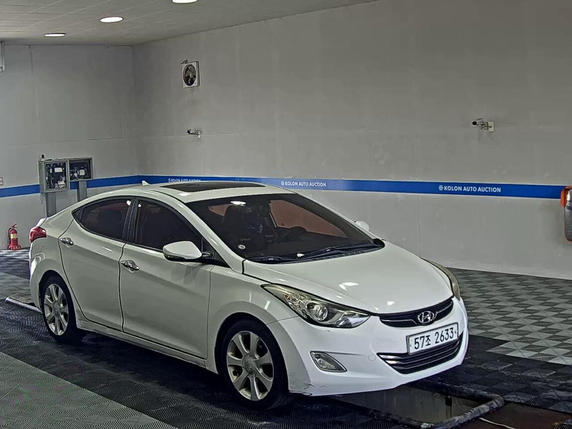 HYUNDAI AVANTE MD M16 GDi TOP 2011 - zdjęcie 3