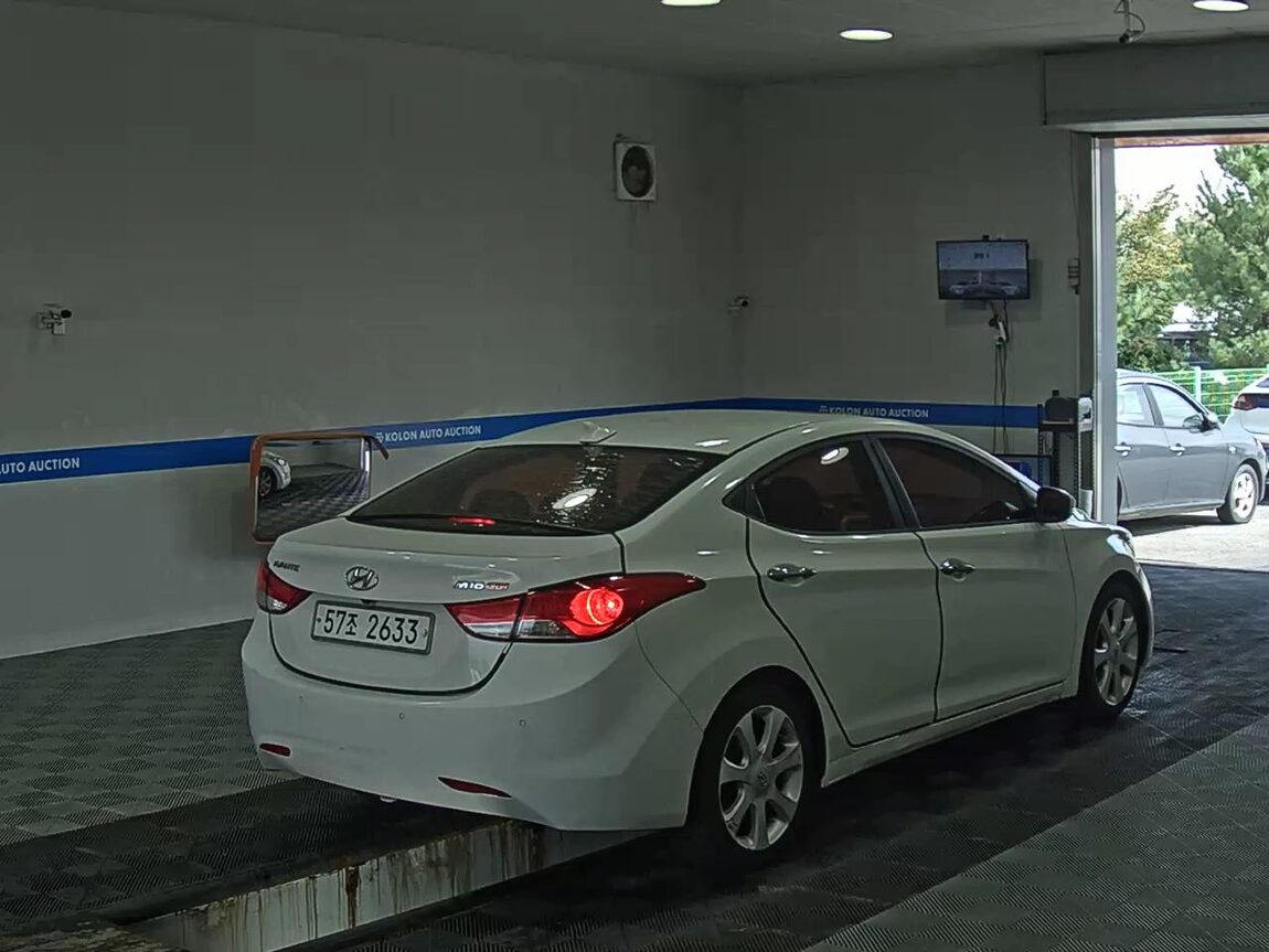 HYUNDAI AVANTE MD M16 GDi TOP 2011 - zdjęcie 5