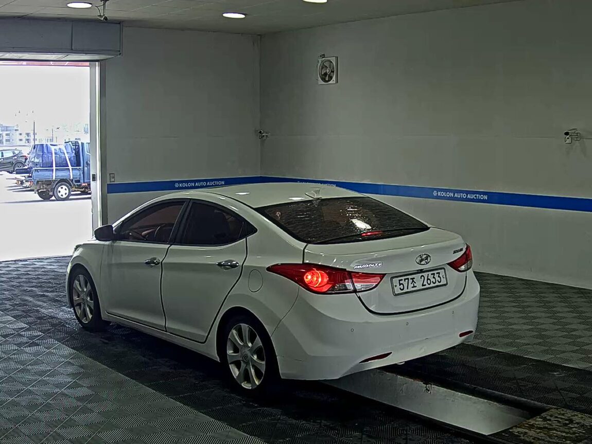 HYUNDAI AVANTE MD M16 GDi TOP 2011 - zdjęcie 6