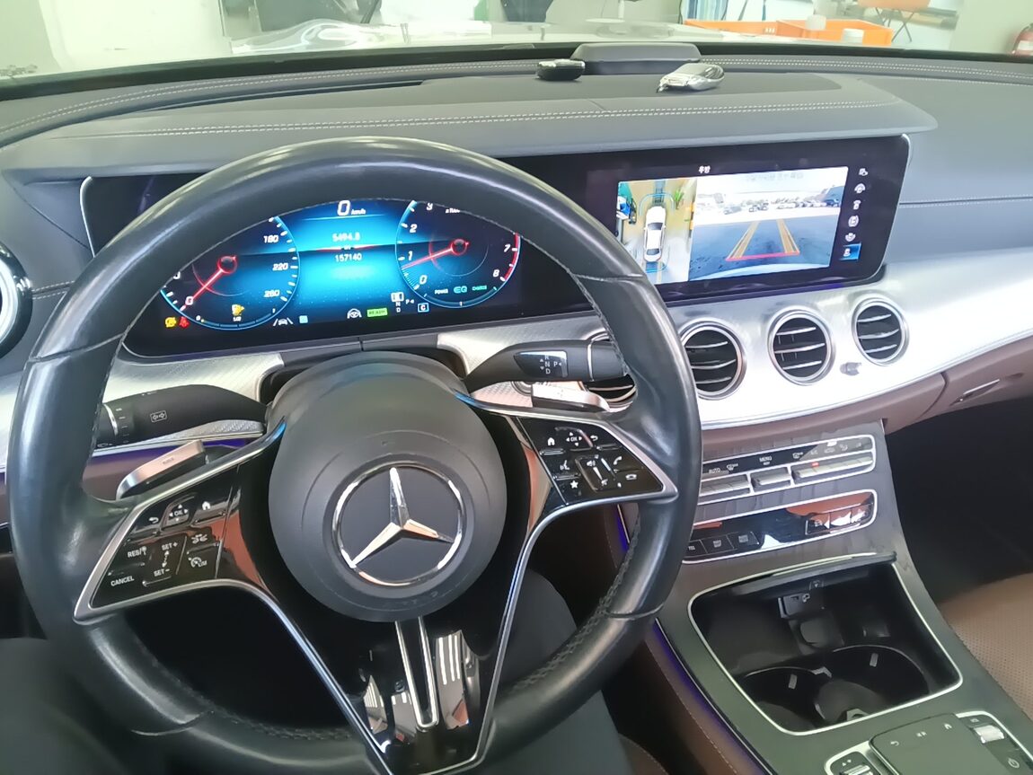 MERCEDES-BENZ E-CLASS (5TH GEN) E350 4MATIC AVANTGARDE 2021 - zdjęcie 11