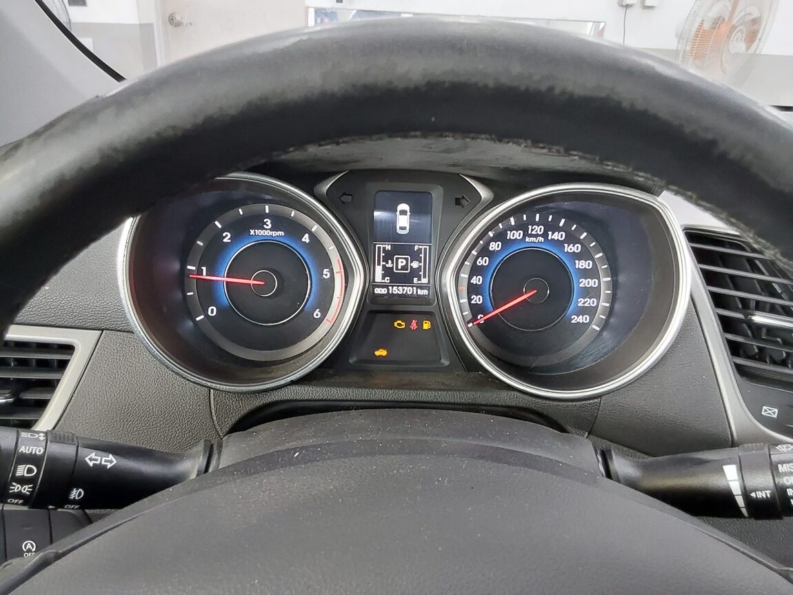HYUNDAI THE NEW AVANTE MD 1.6 VGT MODERN 2014 - zdjęcie 9