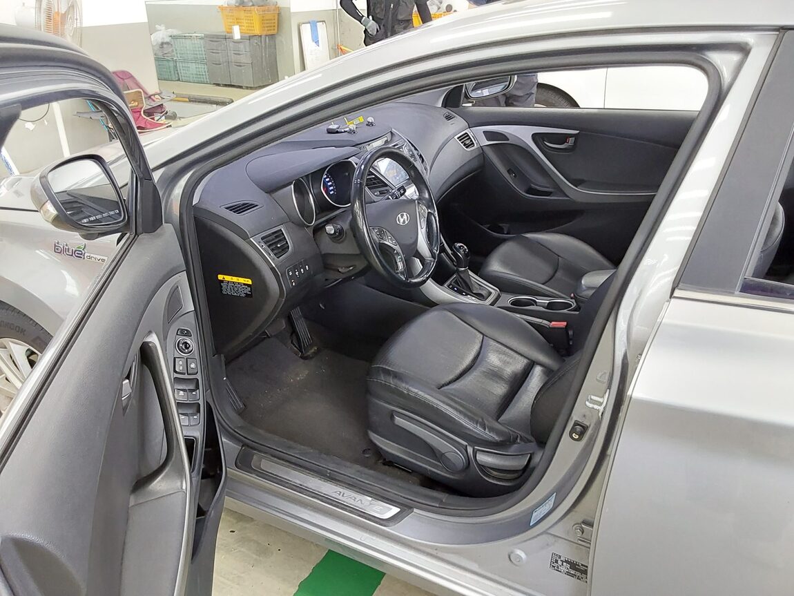 HYUNDAI THE NEW AVANTE MD 1.6 VGT MODERN 2014 - zdjęcie 10