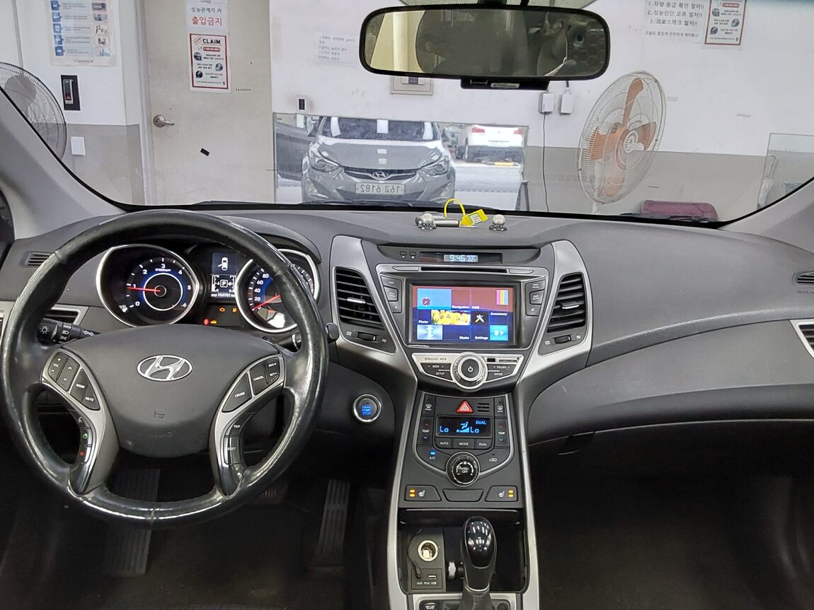 HYUNDAI THE NEW AVANTE MD 1.6 VGT MODERN 2014 - zdjęcie 11