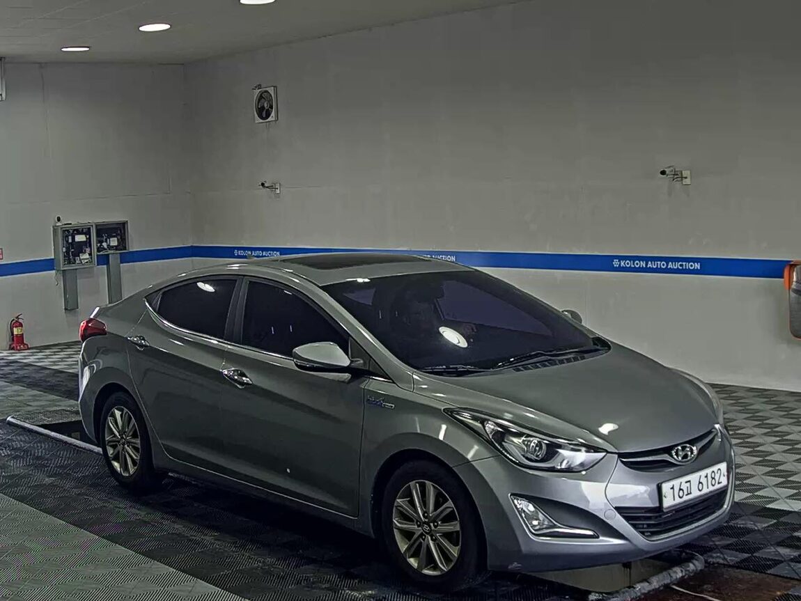 HYUNDAI THE NEW AVANTE MD 1.6 VGT MODERN 2014 - zdjęcie 3