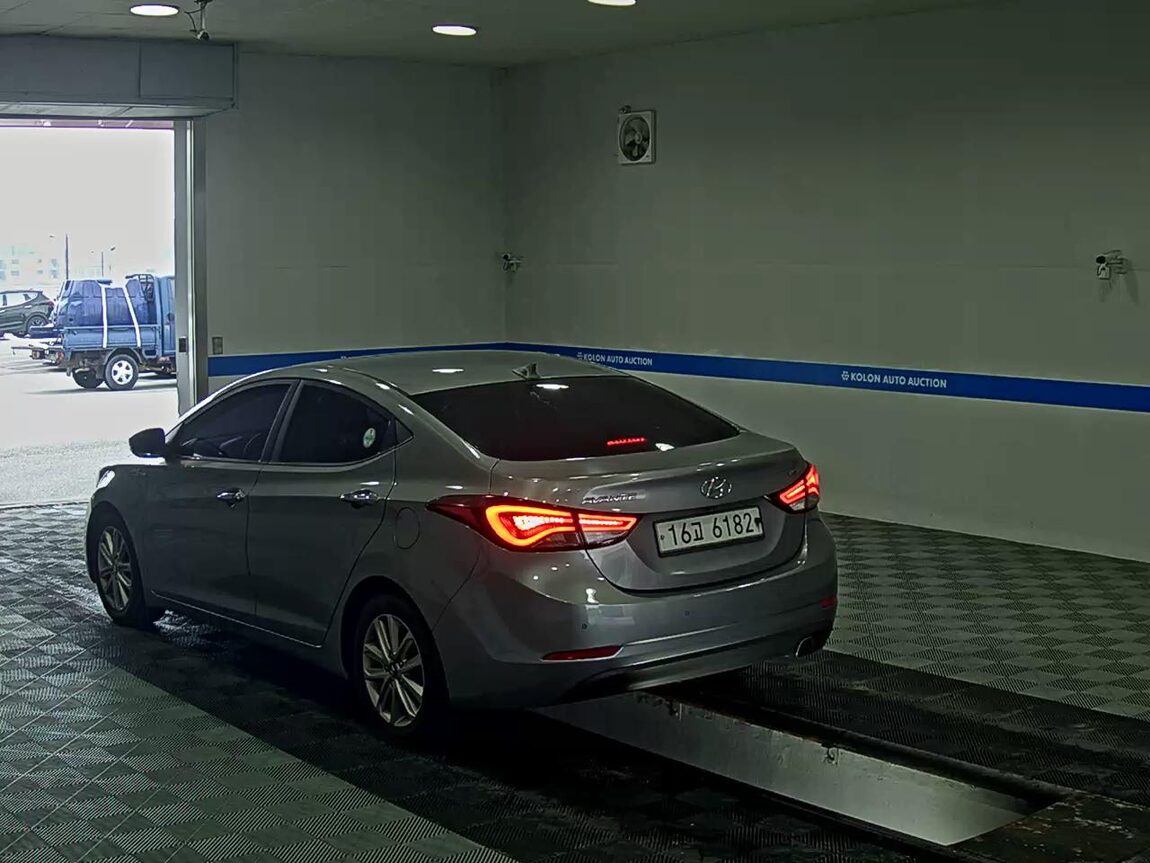 HYUNDAI THE NEW AVANTE MD 1.6 VGT MODERN 2014 - zdjęcie 6