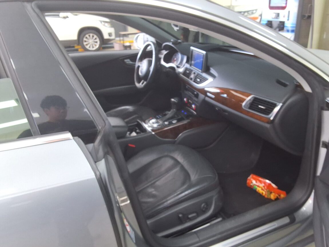 AUDI A7 45 TDI QUATTRO 2015 - zdjęcie 15