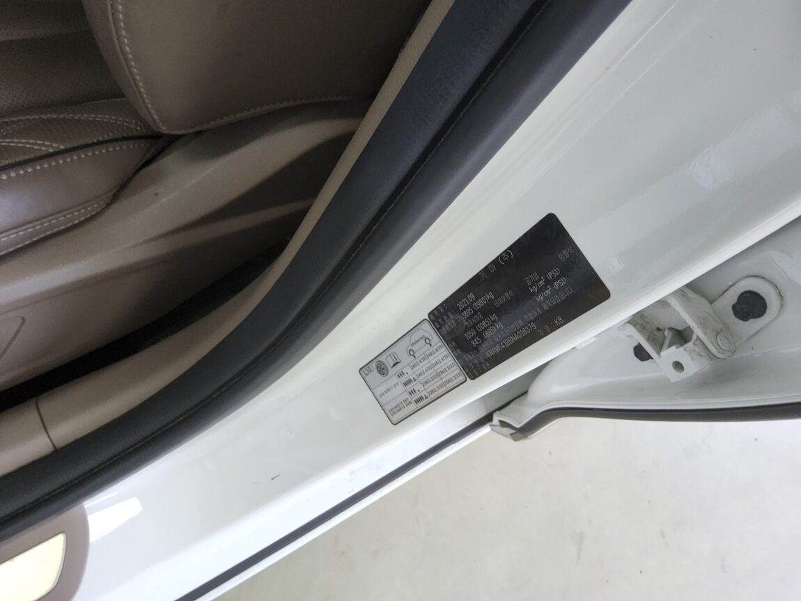 KIA K8 2.5 GDI SIGNATURE 2022 - zdjęcie 16