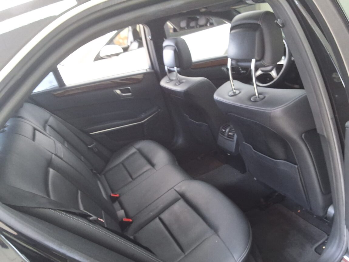 MERCEDES-BENZ E-CLASS (4TH GEN) E200 ELEGANCE 2014 - zdjęcie 14