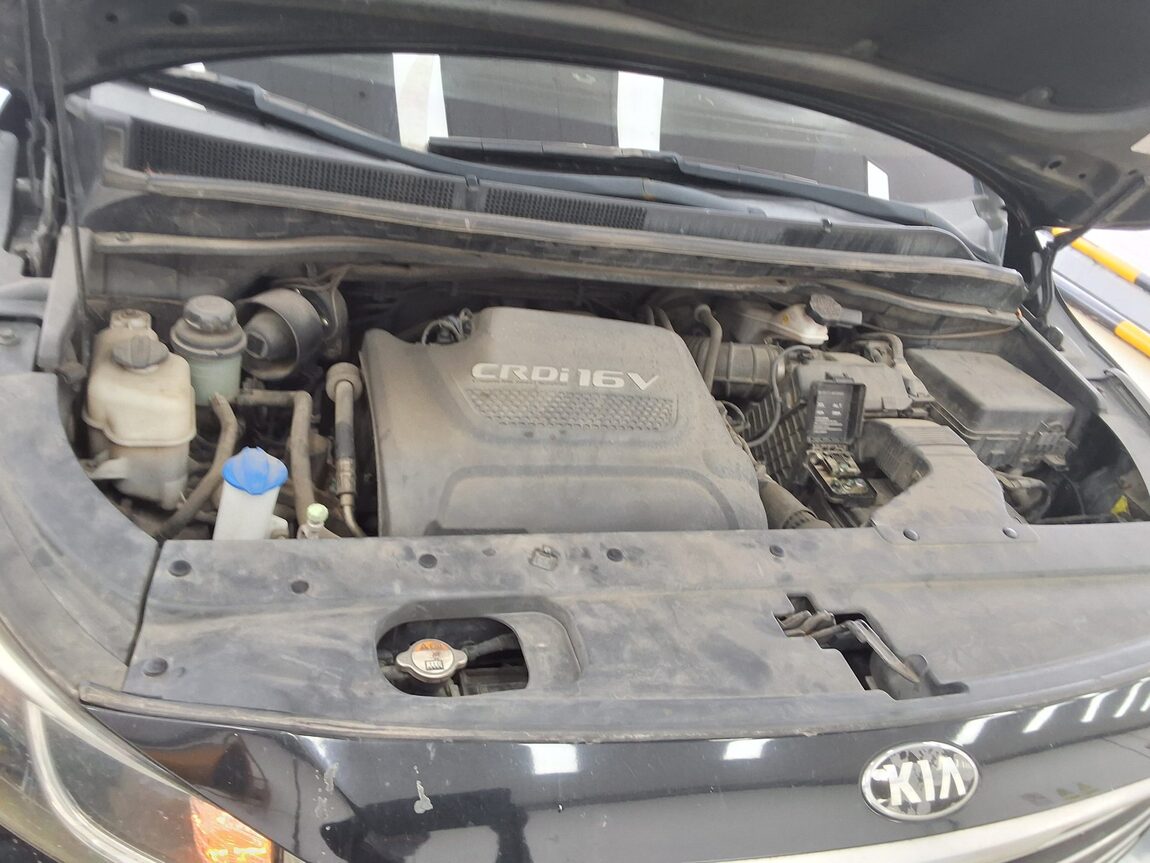 KIA ALL NEW CARNIVAL 11-SEATER DIESEL PRESTIGE 2015 - zdjęcie 21
