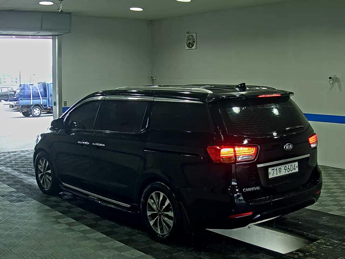 KIA ALL NEW CARNIVAL 11-SEATER DIESEL PRESTIGE 2015 - zdjęcie 6