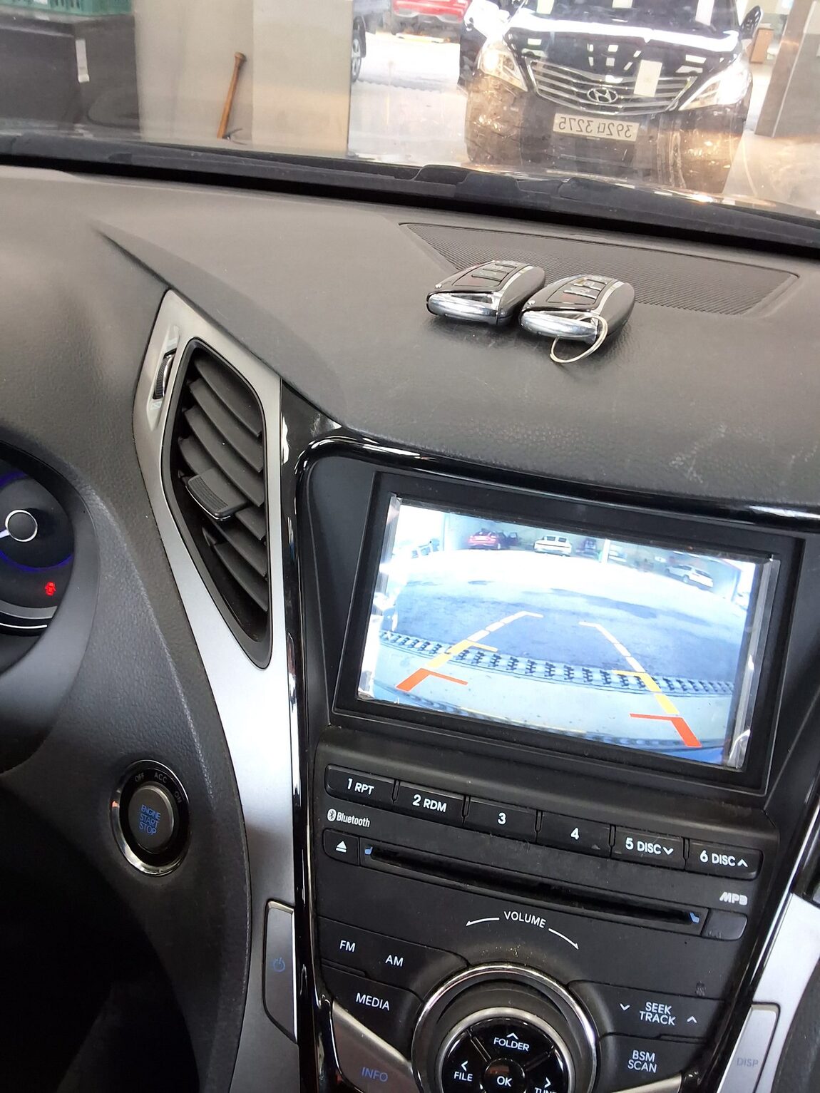 HYUNDAI GRANDEUR HG HG 240 LUXURY 2012 - zdjęcie 17