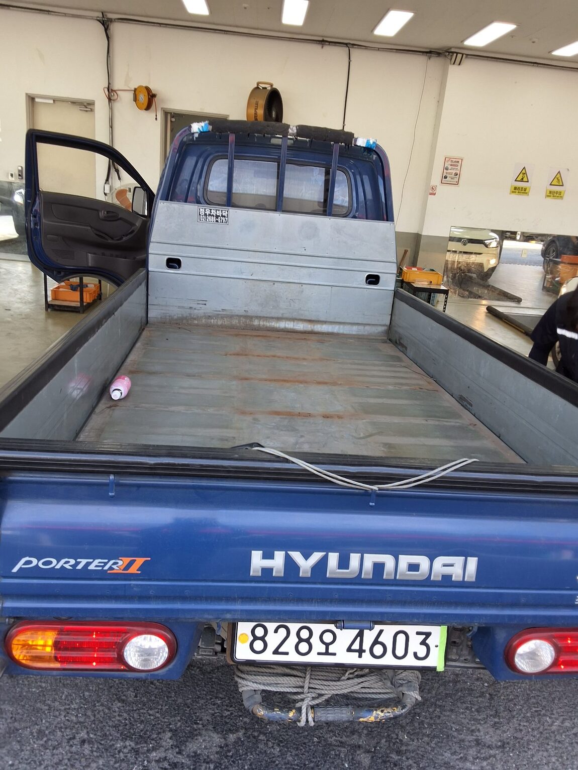 HYUNDAI PORTER II CRDi SUPER CAB EXTRA LONG WHEELBASE SMART 2018 - zdjęcie 13