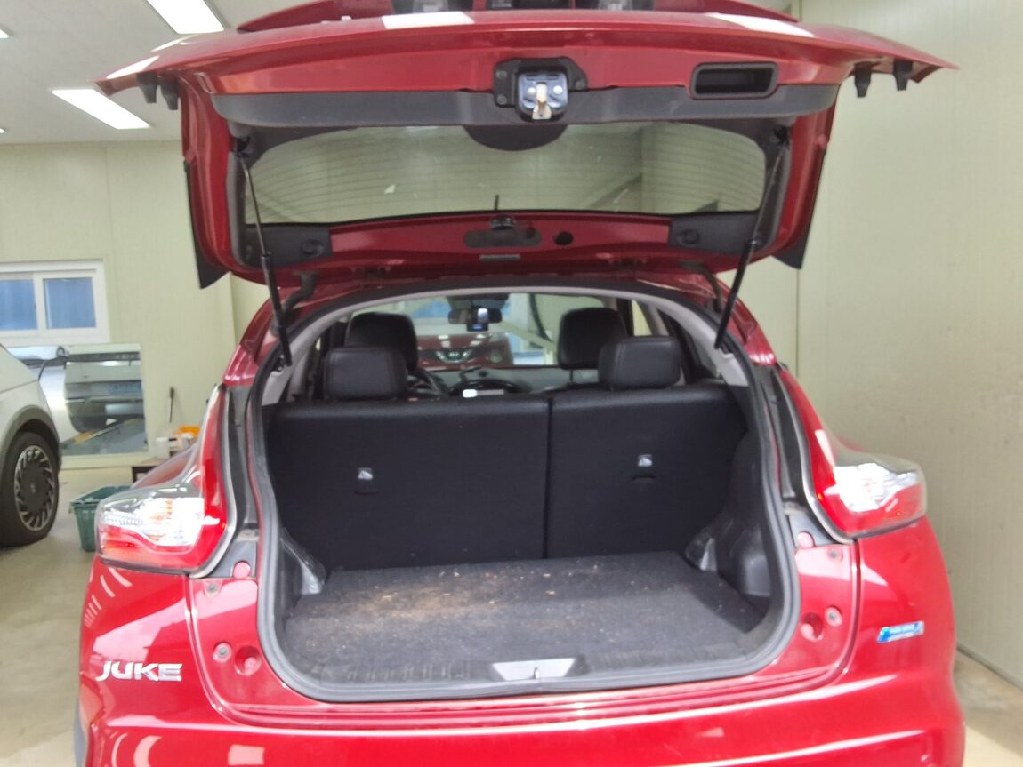 NISSAN JUKE 1.6 S 2016 - zdjęcie 16