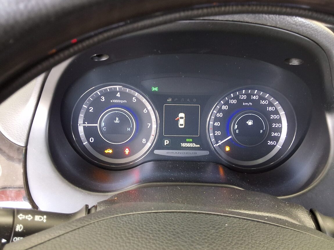 HYUNDAI GRANDEUR HG HG 300 PREMIUM 2015 - zdjęcie 9