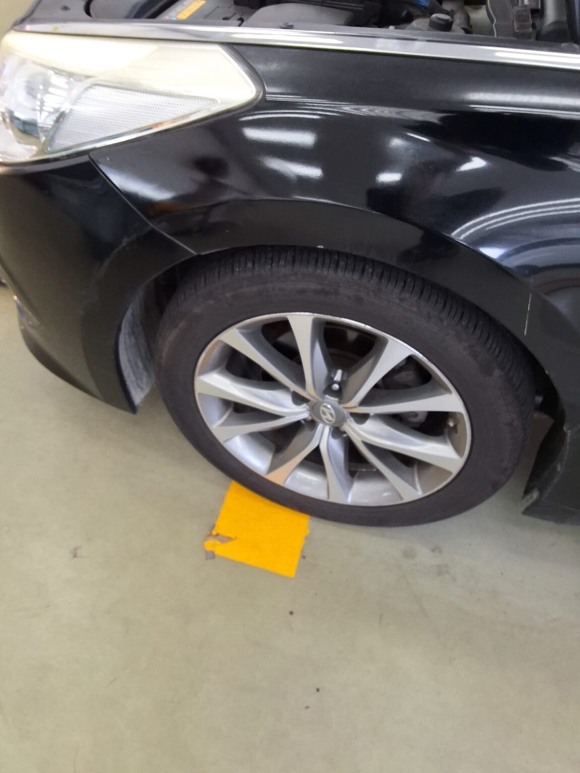 HYUNDAI GRANDEUR HG HG 300 PREMIUM 2015 - zdjęcie 20