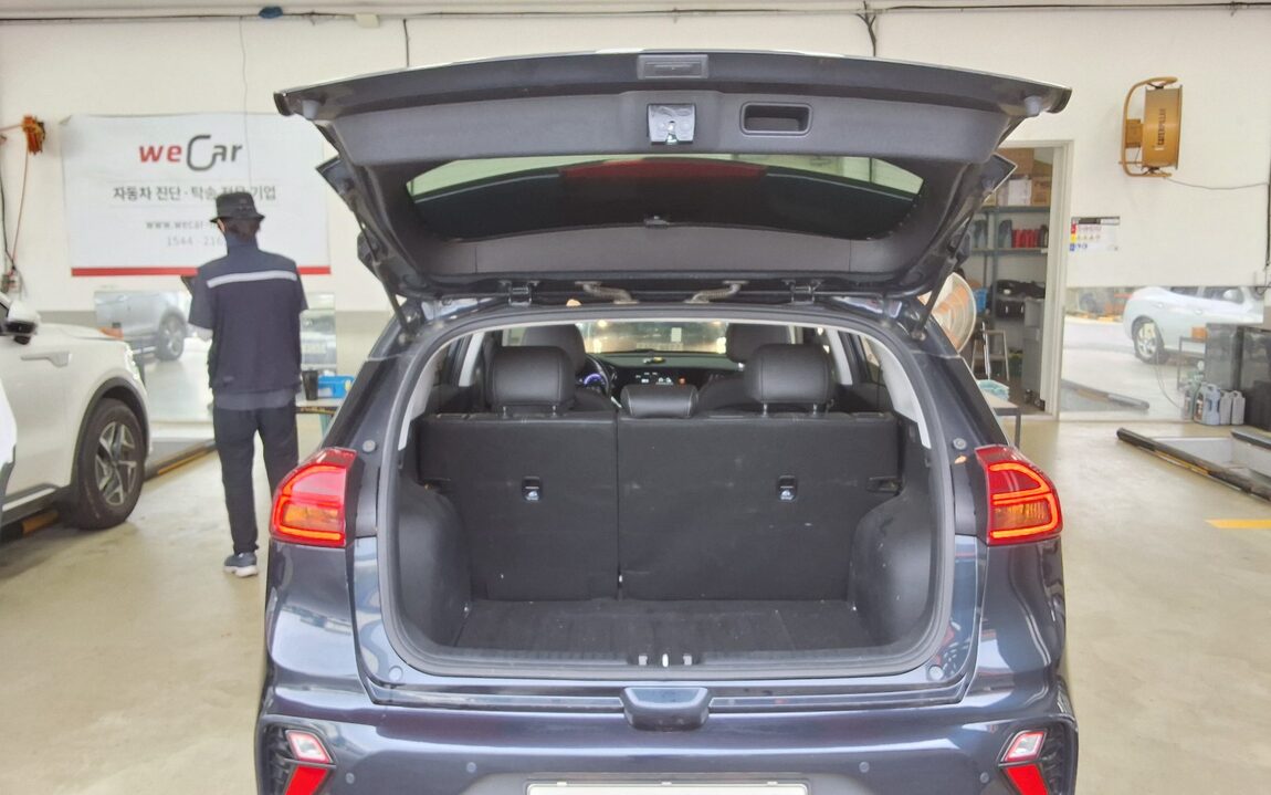 KIA THE NEW NIRO 1.6 GDI HEV PRESTIGE 2020 - zdjęcie 15