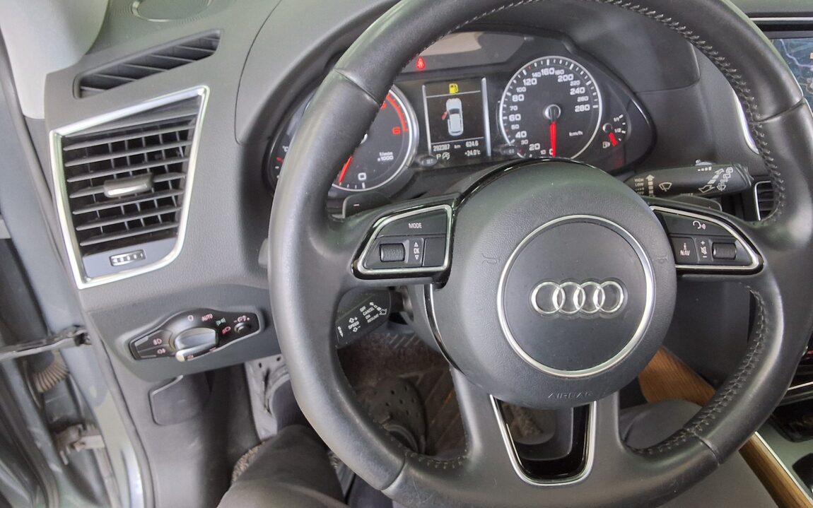 AUDI Q5 3.0 TDI QUATTRO 2014 - zdjęcie 17