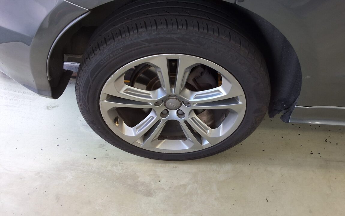 AUDI Q5 3.0 TDI QUATTRO 2014 - zdjęcie 27