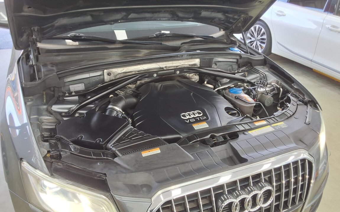 AUDI Q5 3.0 TDI QUATTRO 2014 - zdjęcie 22
