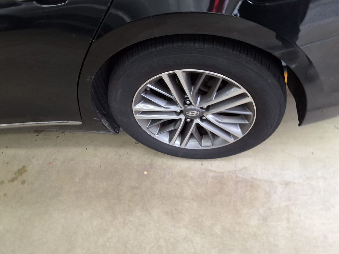 HYUNDAI GRANDEUR IG 2.4 GDi PREMIUM 2018 - zdjęcie 20