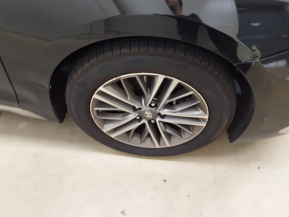 HYUNDAI GRANDEUR IG 2.4 GDi PREMIUM 2018 - zdjęcie 21