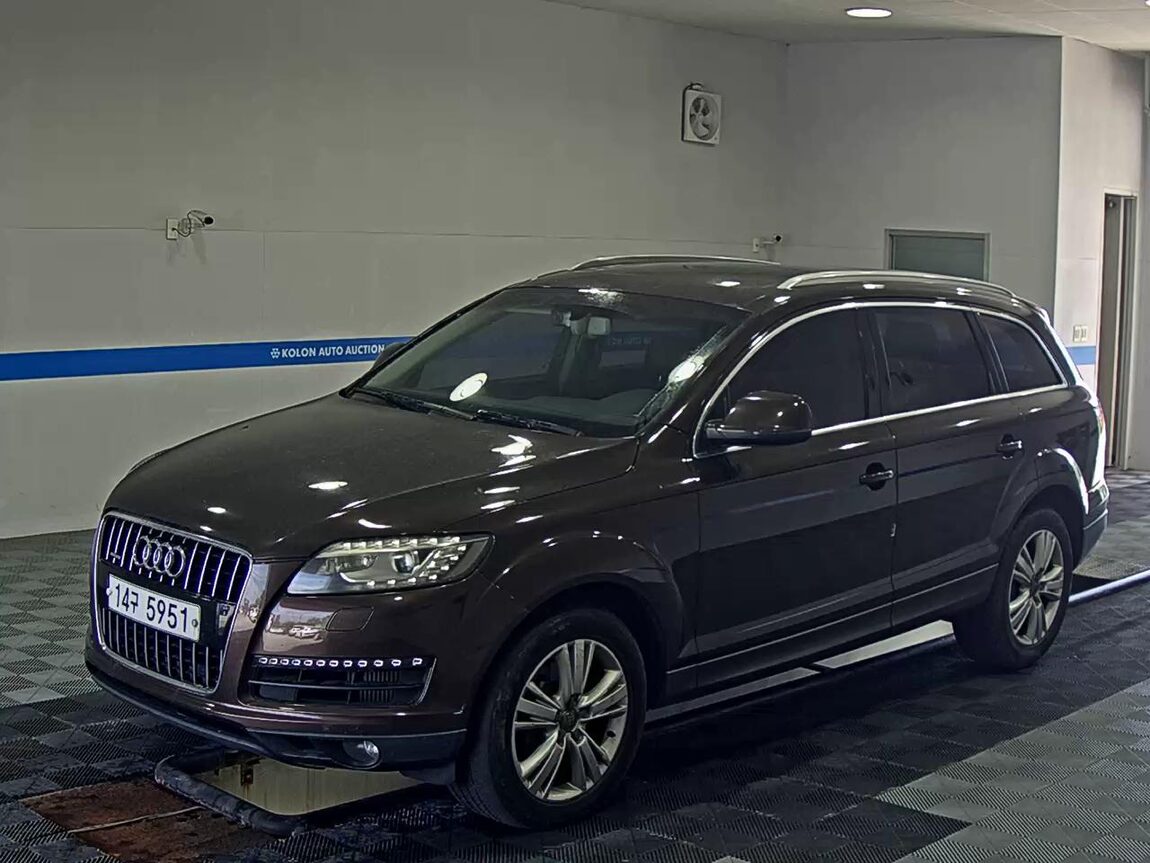 AUDI Q7 3.0 TDI QUATTRO 2011 - zdjęcie 2
