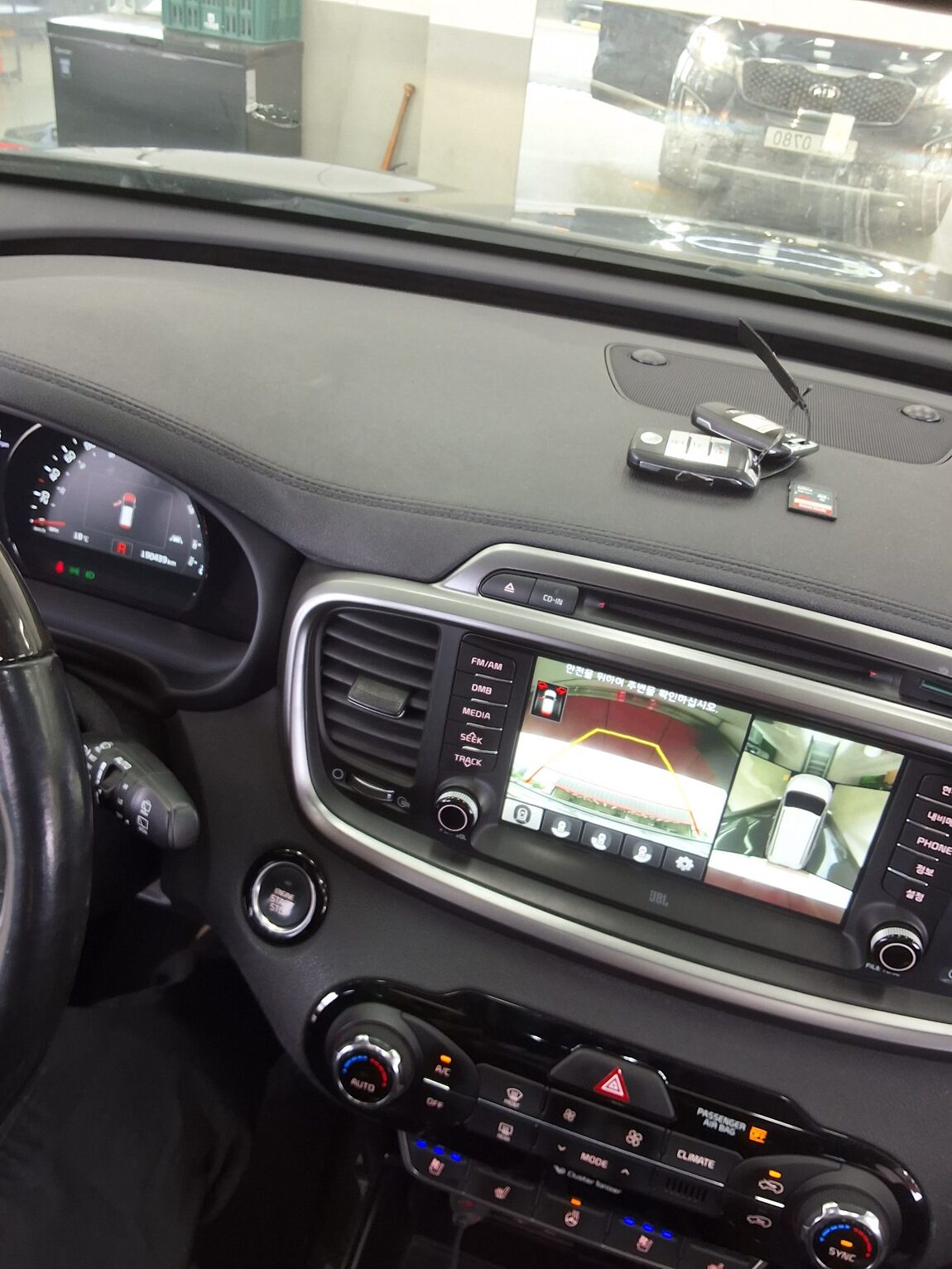 KIA ALL NEW SORENTO R2.2 4WD NOBLESSE SPECIAL 2016 - zdjęcie 17