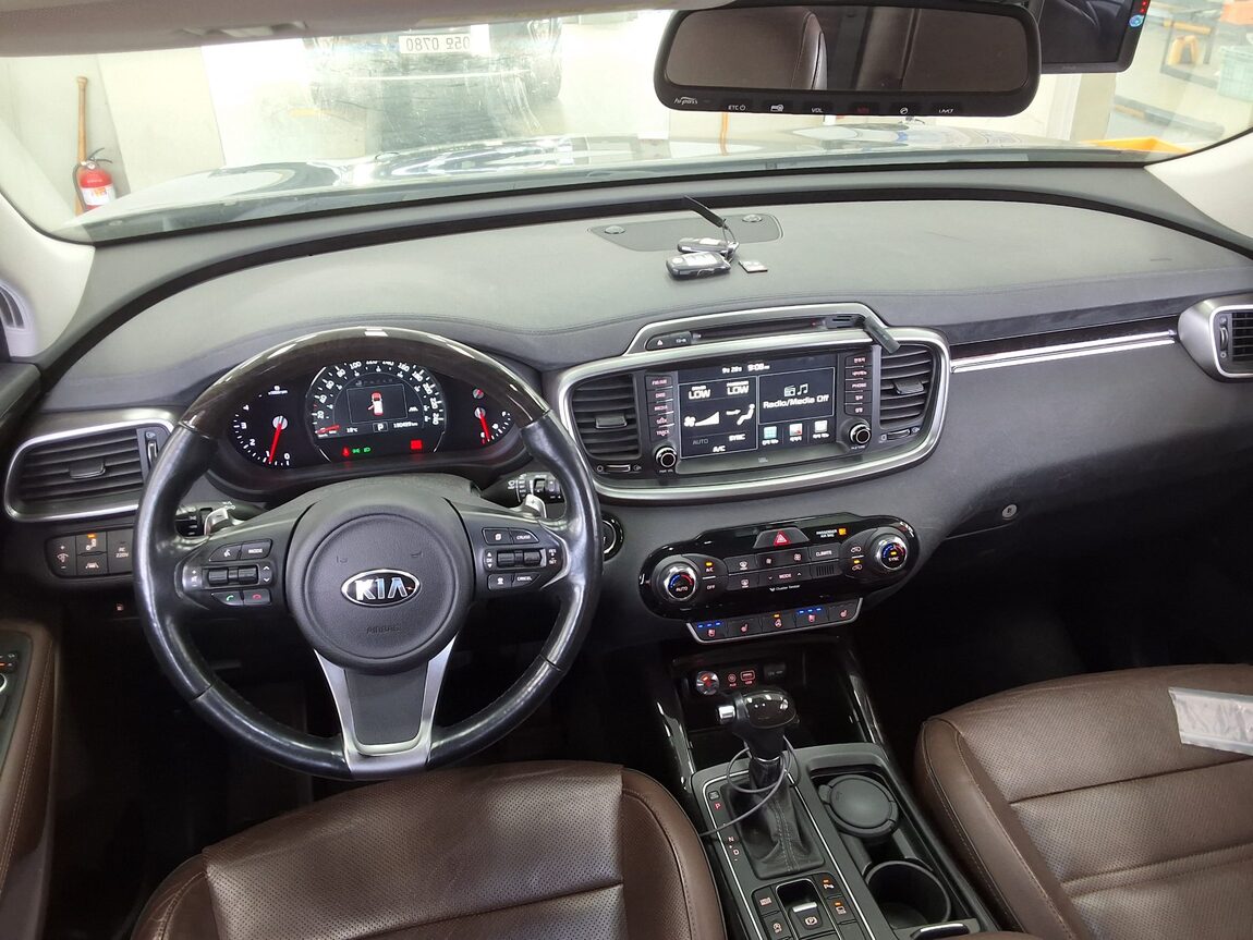 KIA ALL NEW SORENTO R2.2 4WD NOBLESSE SPECIAL 2016 - zdjęcie 11