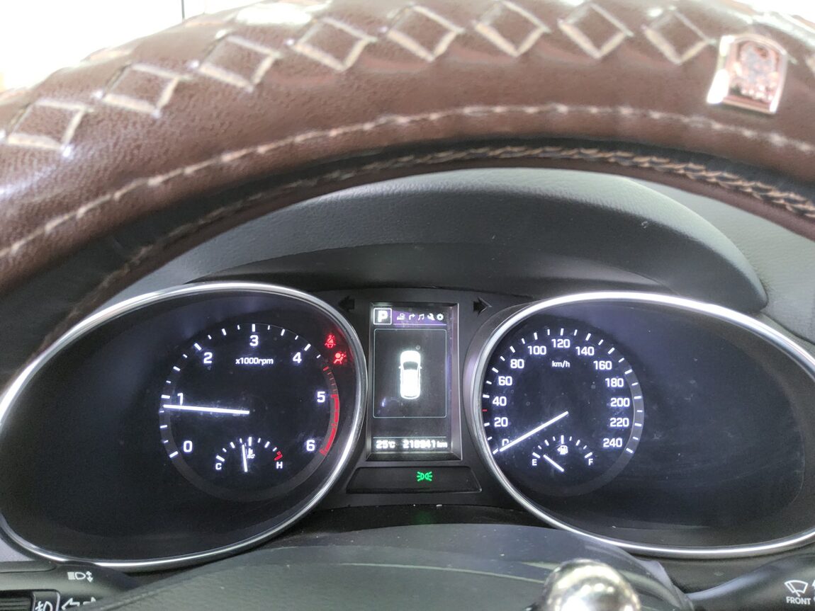HYUNDAI SANTA FE THE PRIME DIESEL R2.0 2WD EXCLUSIVE SPECIAL 2016 - zdjęcie 9