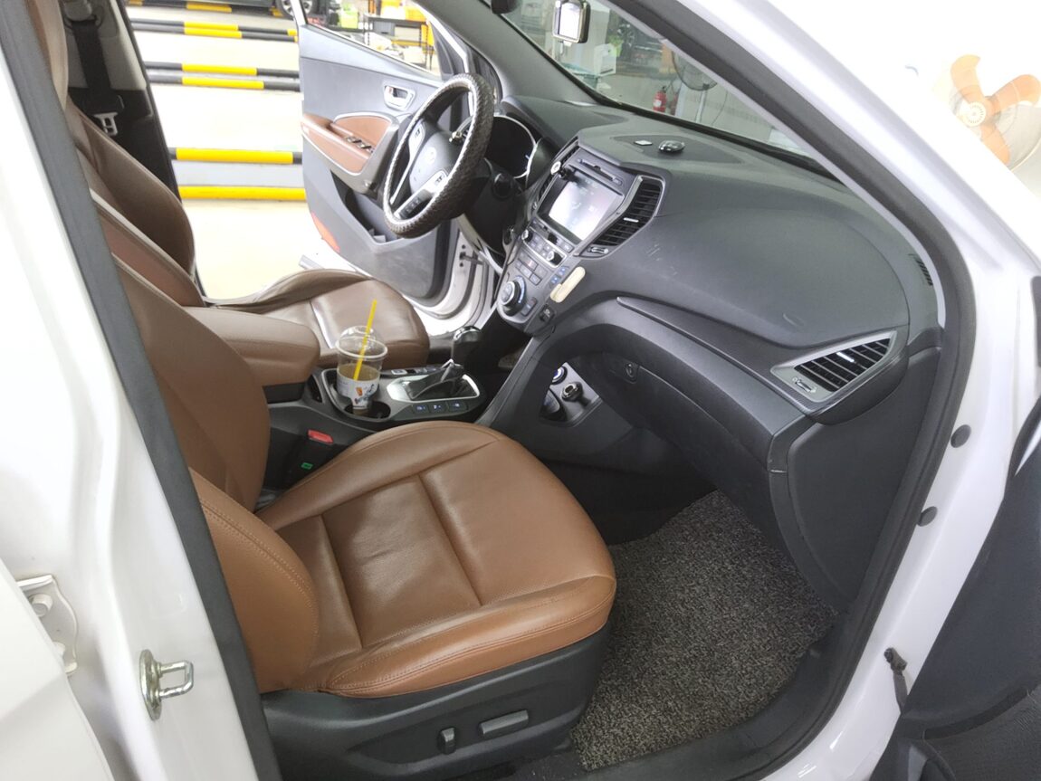 HYUNDAI SANTA FE THE PRIME DIESEL R2.0 2WD EXCLUSIVE SPECIAL 2016 - zdjęcie 14