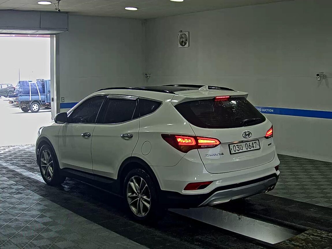 HYUNDAI SANTA FE THE PRIME DIESEL R2.0 2WD EXCLUSIVE SPECIAL 2016 - zdjęcie 6