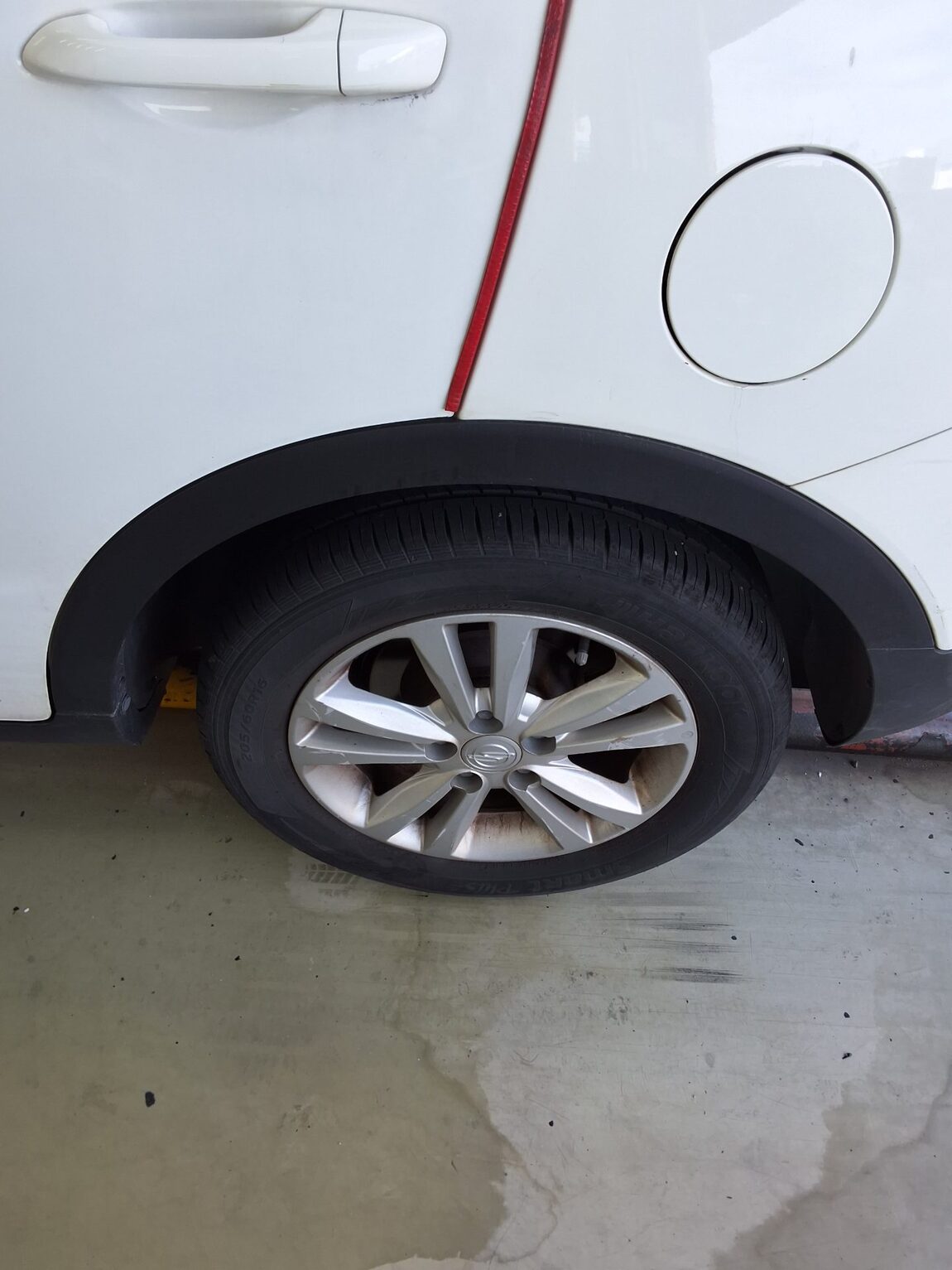 KG MOBILITY (SSANGYONG) TIVOLI GASOLINE 2WD VX 2017 - zdjęcie 21