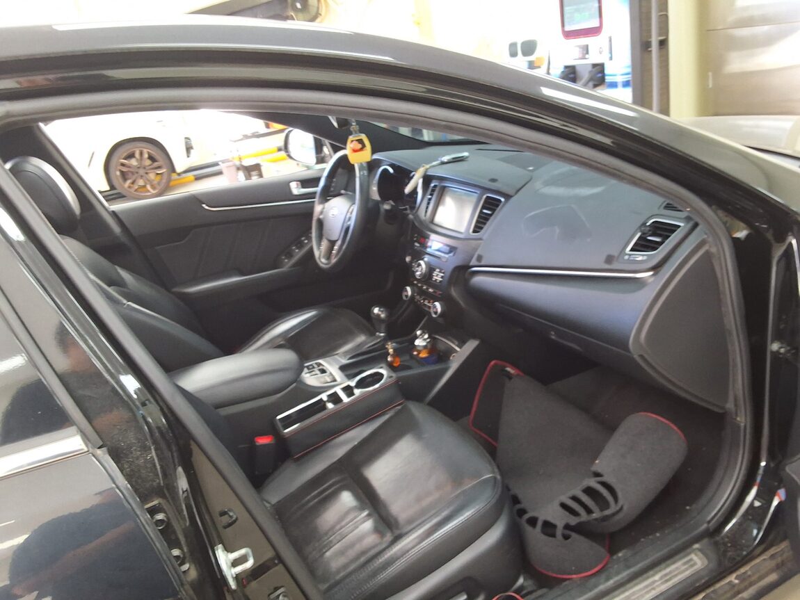 KIA K7 PRESTIGE 3.3 GDI NOBLESSE 2012 - zdjęcie 15