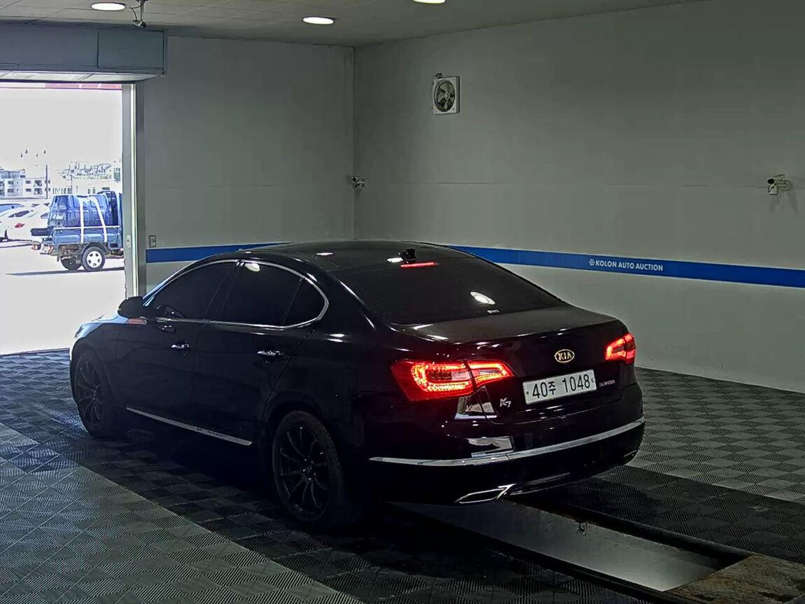 KIA K7 PRESTIGE 3.3 GDI NOBLESSE 2012 - zdjęcie 6