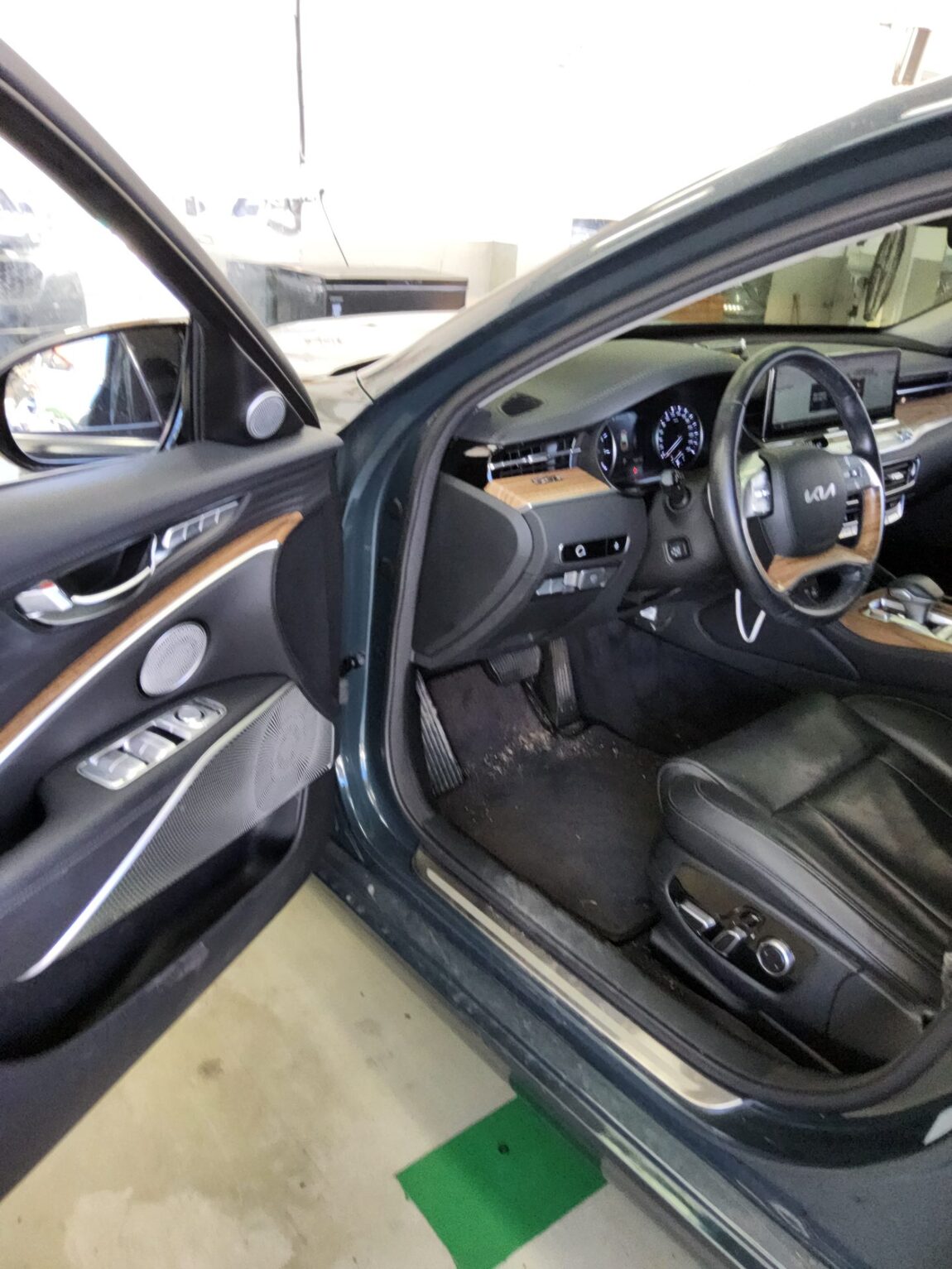 KIA THE NEW K9 (RJ) 3.8 GASOLINE AWD PLATINUM BEST SELECTION I 2022 - zdjęcie 10